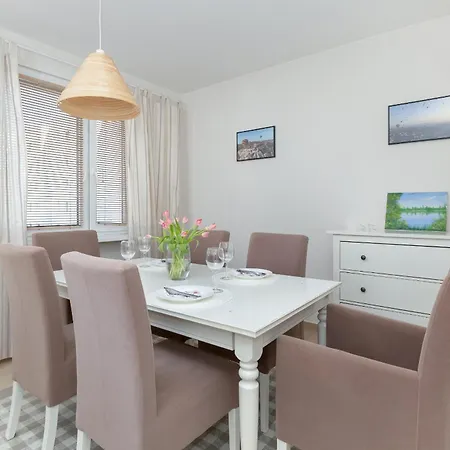 Apartment Elegancki & Rodzinny W Kolobrzegu By Renters Kolobrzeg